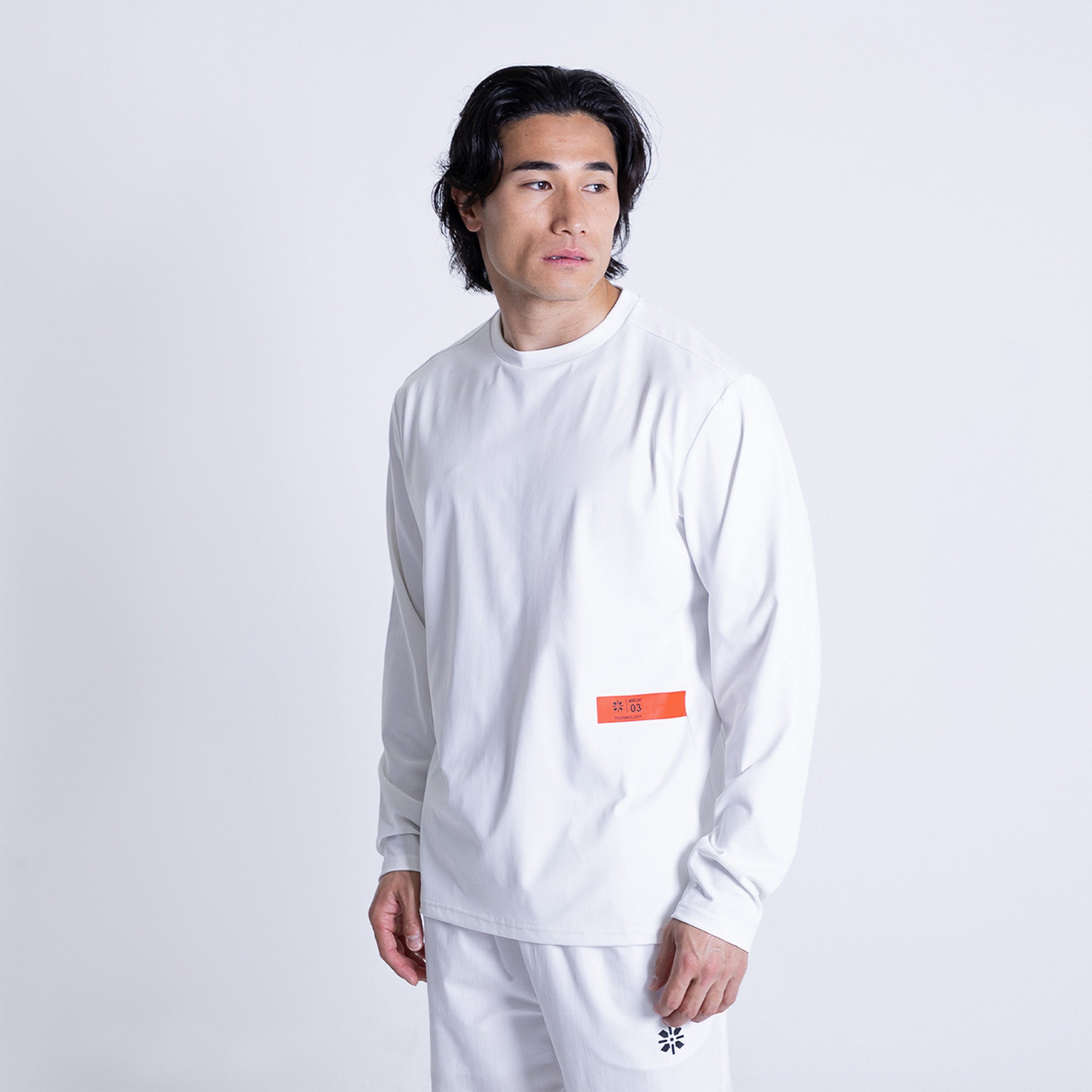 Hero Suit L/S Tee (add.03)